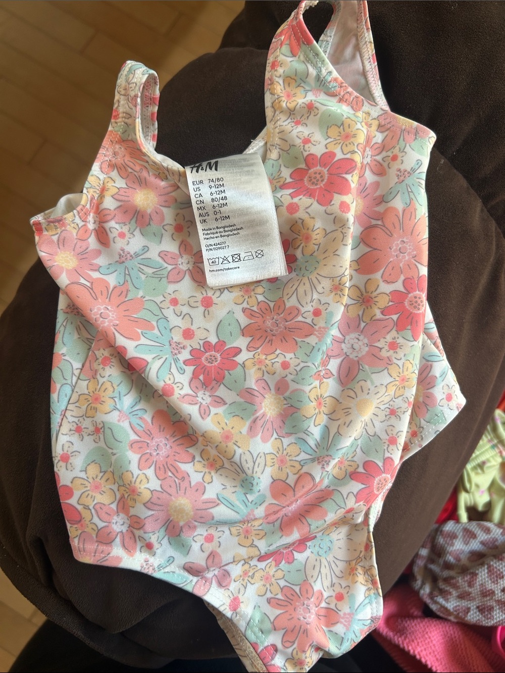 H&M Kids One-Piece Swimsuit in Pink Floral 9-12m